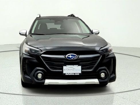 Used 2024 Subaru Outback Touring AWD/4WD image 2