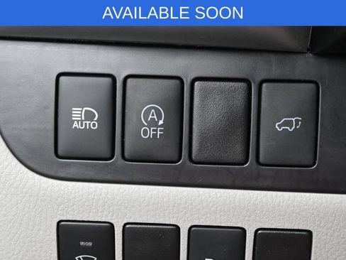 Used 2018 Toyota Highlander Limited AWD/4WD image 15