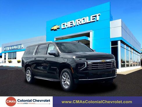 New 2026 Chevrolet Suburban Premier w/ Sun And Tow Package image 1