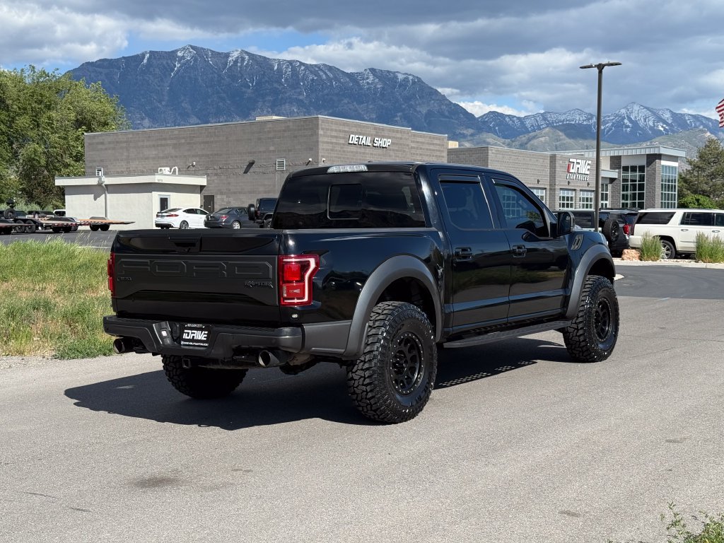 Used 2018 Ford F150 Raptor w/ Equipment Group 802A Luxury AWD/4WD image 9