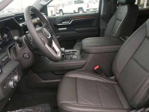 New 2024 GMC Sierra 1500 Denali w/ Denali Reserve Package AWD/4WD image 15