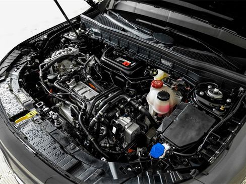 Used 2023 Mercedes-Benz EQB 300 4MATIC image 50