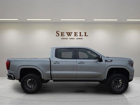 Used 2024 GMC Sierra 1500 AT4 w/ Technology Package image 6