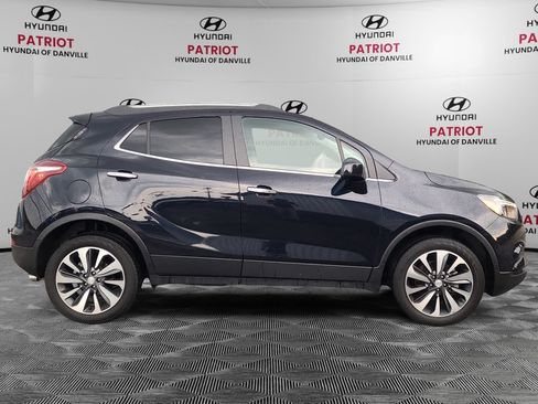 Used 2022 Buick Encore Preferred w/ Safety Package AWD/4WD image 2