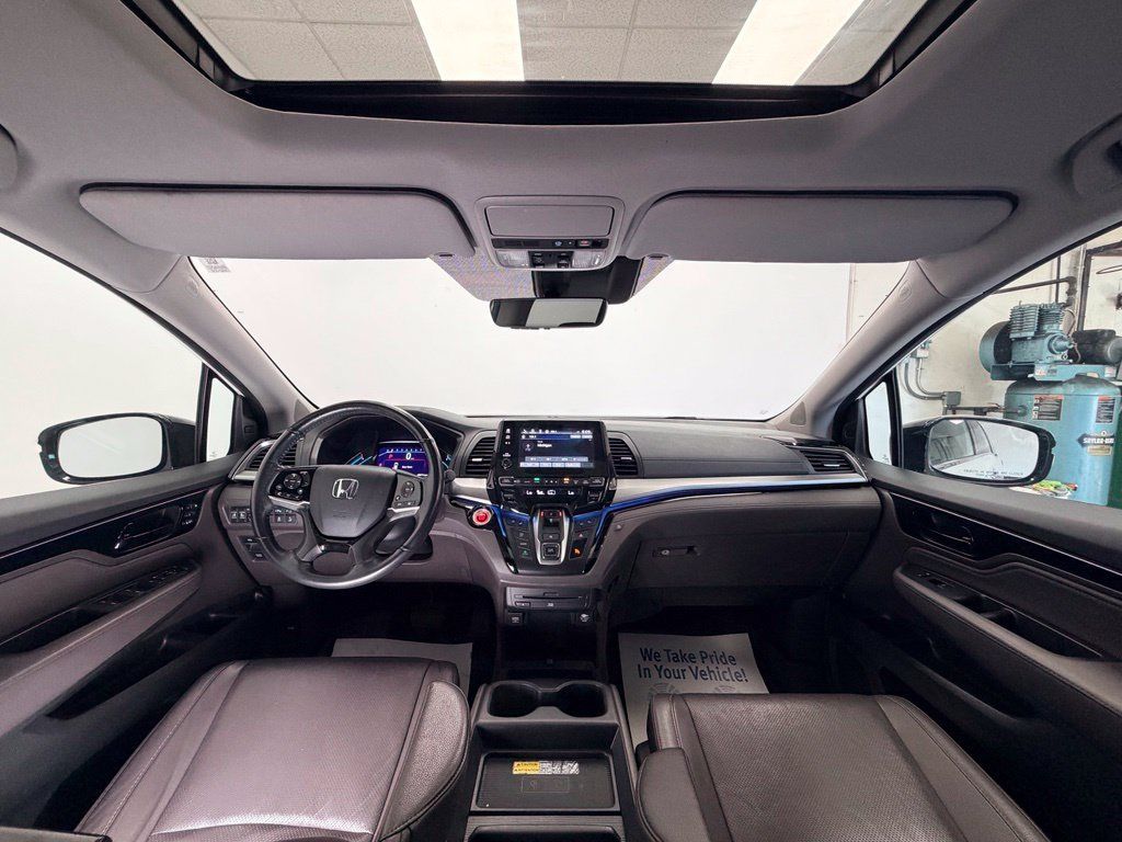 Used 2019 Honda Odyssey Touring image 11