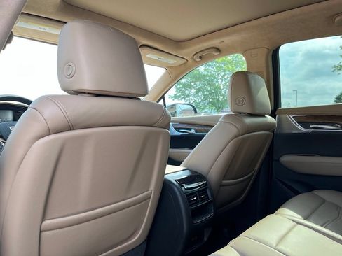 Used 2020 Cadillac XT5 Sportv w/ Platinum Package AWD/4WD image 23