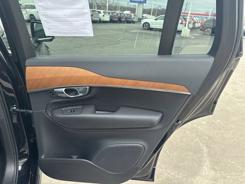 Certified 2023 Volvo XC90 B6 Plus image 44