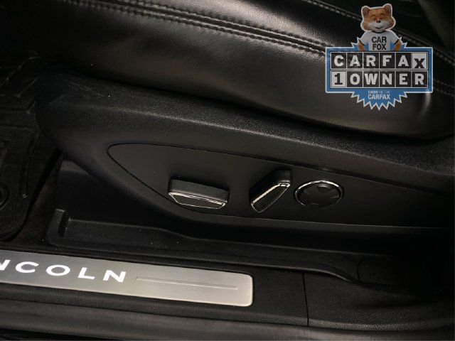 Used 2019 Lincoln MKC Select w/ Select Plus Package AWD/4WD image 24