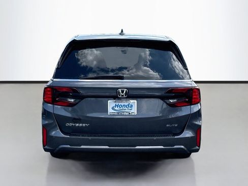 Used 2026 Honda Odyssey Elite image 7