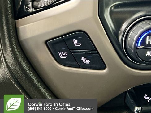 Used 2015 GMC Sierra 2500 Denali w/ Duramax Plus Package image 22