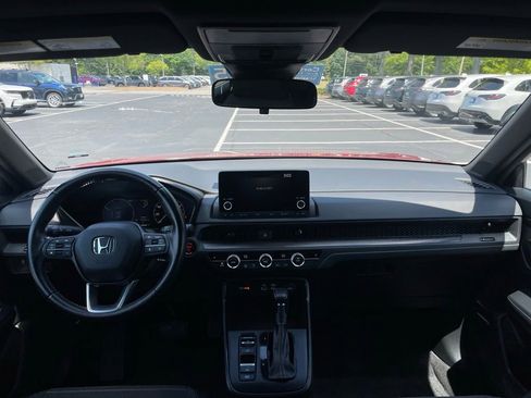 Certified 2025 Honda CR-V Sport image 10