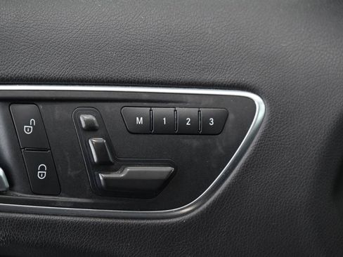 Used 2016 Mercedes-Benz GLA 250 4MATIC image 15