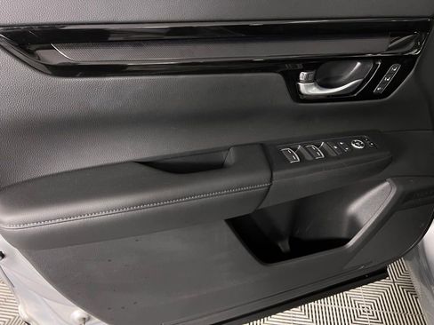 Used 2025 Honda CR-V EX-L image 24