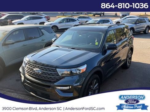 Used 2023 Ford Explorer XLT w/ Equipment Group 202A RWD image 1