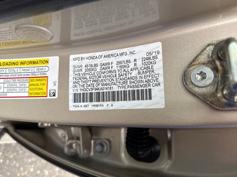 Used 2019 Honda Accord Touring image 18