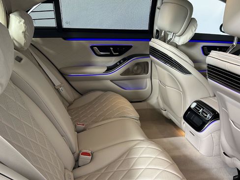 Certified 2023 Mercedes-Benz S 580 4MATIC Sedan image 17