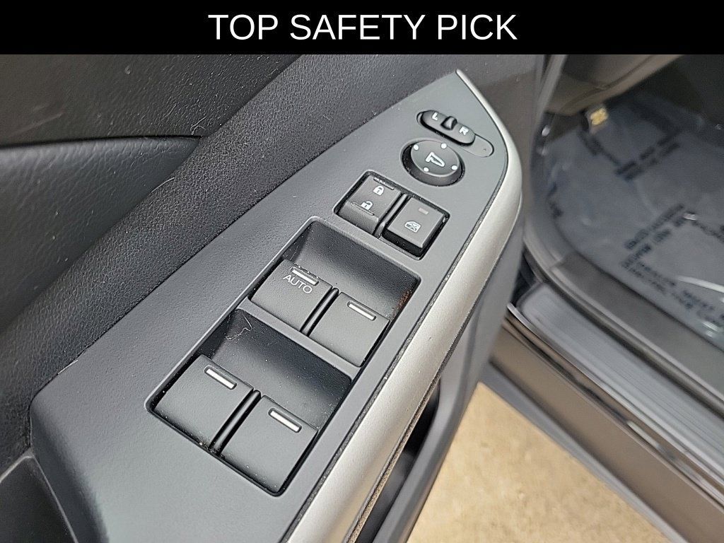 Used 2013 Honda CR-V EX-L image 21