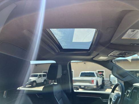 Used 2024 GMC Sierra 3500 Denali w/ Denali Reserve Package image 27