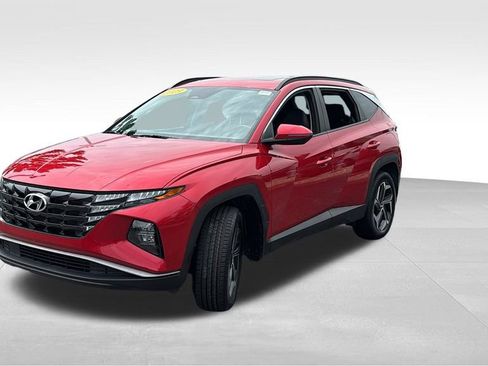 Used 2023 Hyundai Tucson SEL w/ Convenience Package AWD/4WD image 3