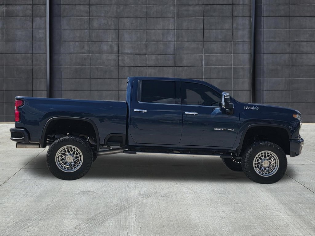 Used 2022 Chevrolet Silverado 2500 High Country w/ Safety Package II AWD/4WD image 4