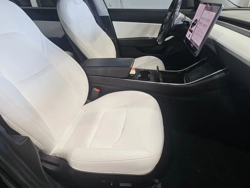Used 2018 Tesla Model 3 Performance image 7