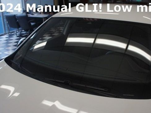 Used 2024 Volkswagen Jetta GLI 40th Anniversary Edition image 78