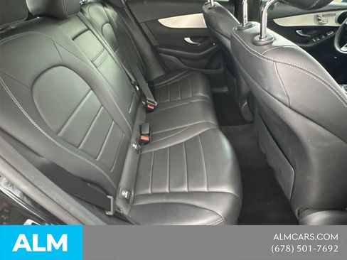 Used 2019 Mercedes-Benz GLC 300 4MATIC w/ Premium Package image 18