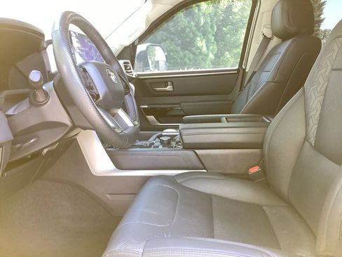 Used 2024 Toyota Tundra Limited AWD/4WD image 3