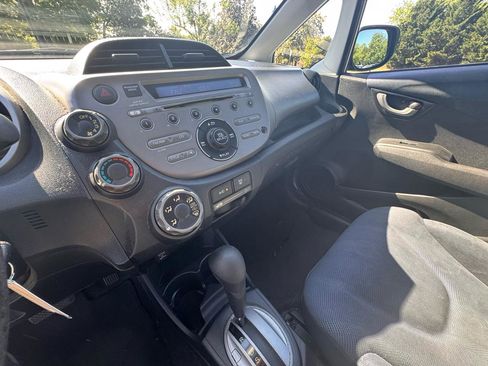 Used 2011 Honda Fit Sport image 24
