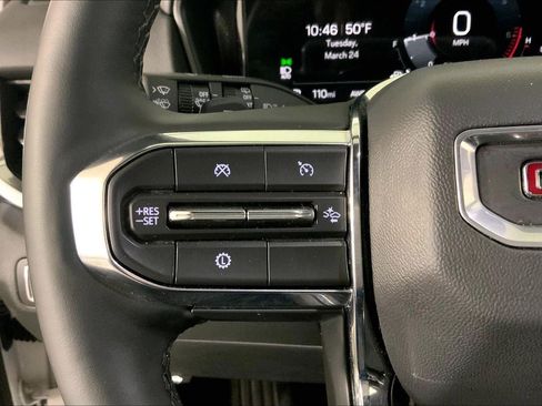 Used 2025 GMC Terrain Elevation AWD/4WD image 19