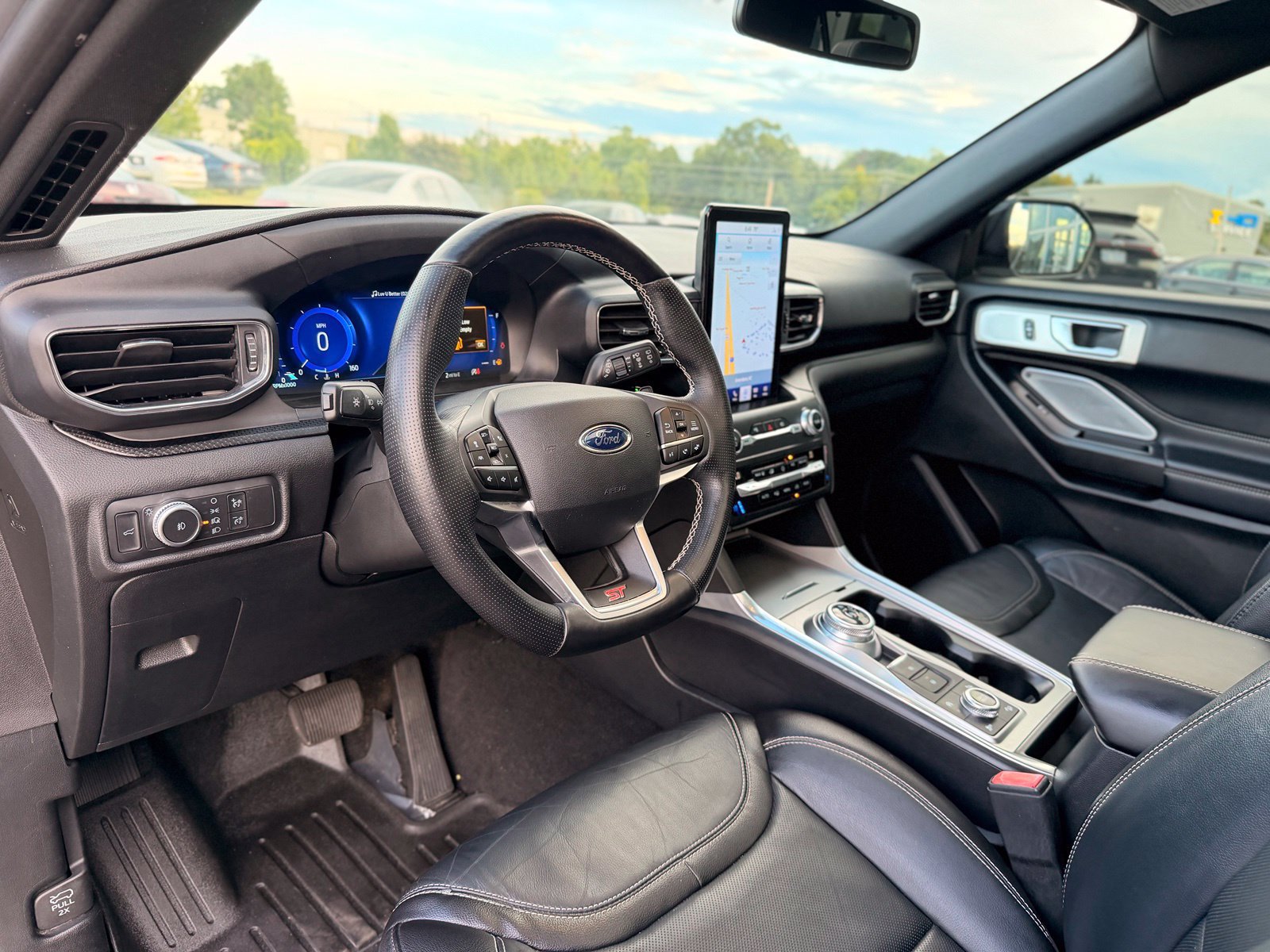 Used 2020 Ford Explorer ST w/ ST Street Pack AWD/4WD image 24