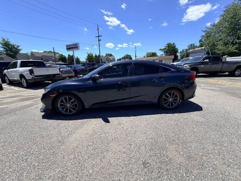 Used 2019 Honda Civic EX image 31