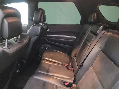 Used 2019 Dodge Durango R/T w/ Technology Group RWD image 18