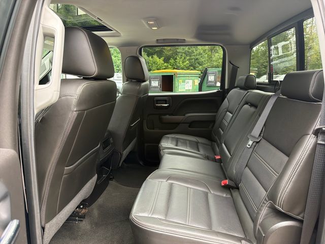 Used 2018 GMC Sierra 3500 Denali w/ Duramax Plus Package AWD/4WD image 27