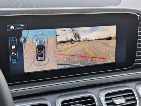 New 2026 Mercedes-Benz GLE 450 4MATIC image 18