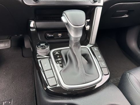 Used 2024 Kia Seltos EX AWD/4WD image 18