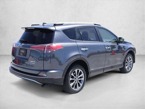 Used 2018 Toyota RAV4 Limited AWD/4WD image 5