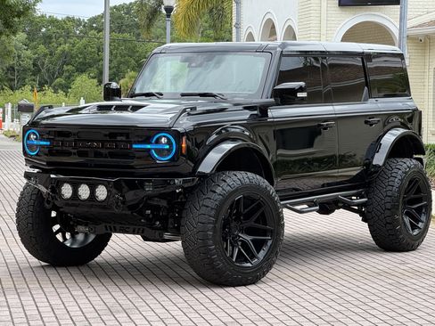 Used 2025 Ford Bronco Outer Banks image 52