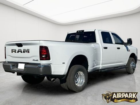 New 2026 RAM 3500 Tradesman image 4