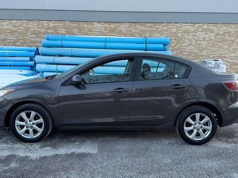 Used 2010 MAZDA MAZDA3 i Touring image 4