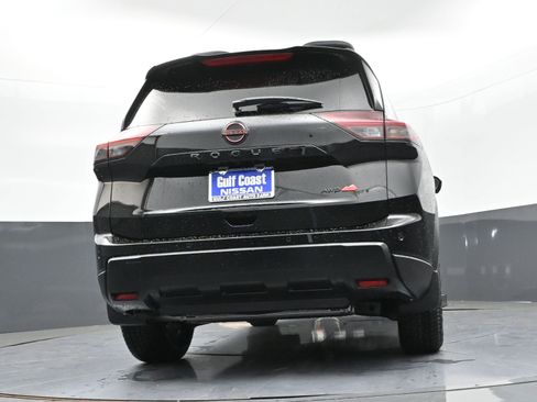 New 2026 Nissan Rogue Rock Creek image 29