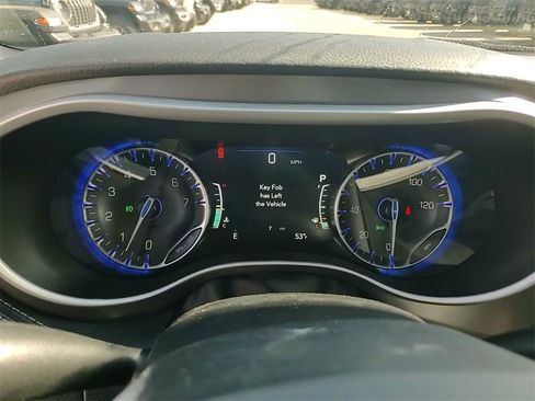 New 2026 Chrysler Pacifica Select w/ S Appearance Package image 30