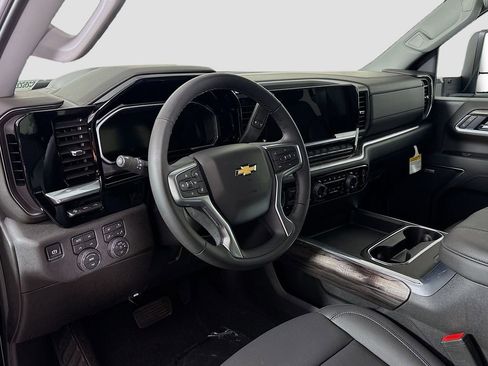 New 2026 Chevrolet Silverado 2500 LTZ w/ LTZ Convenience Package image 9