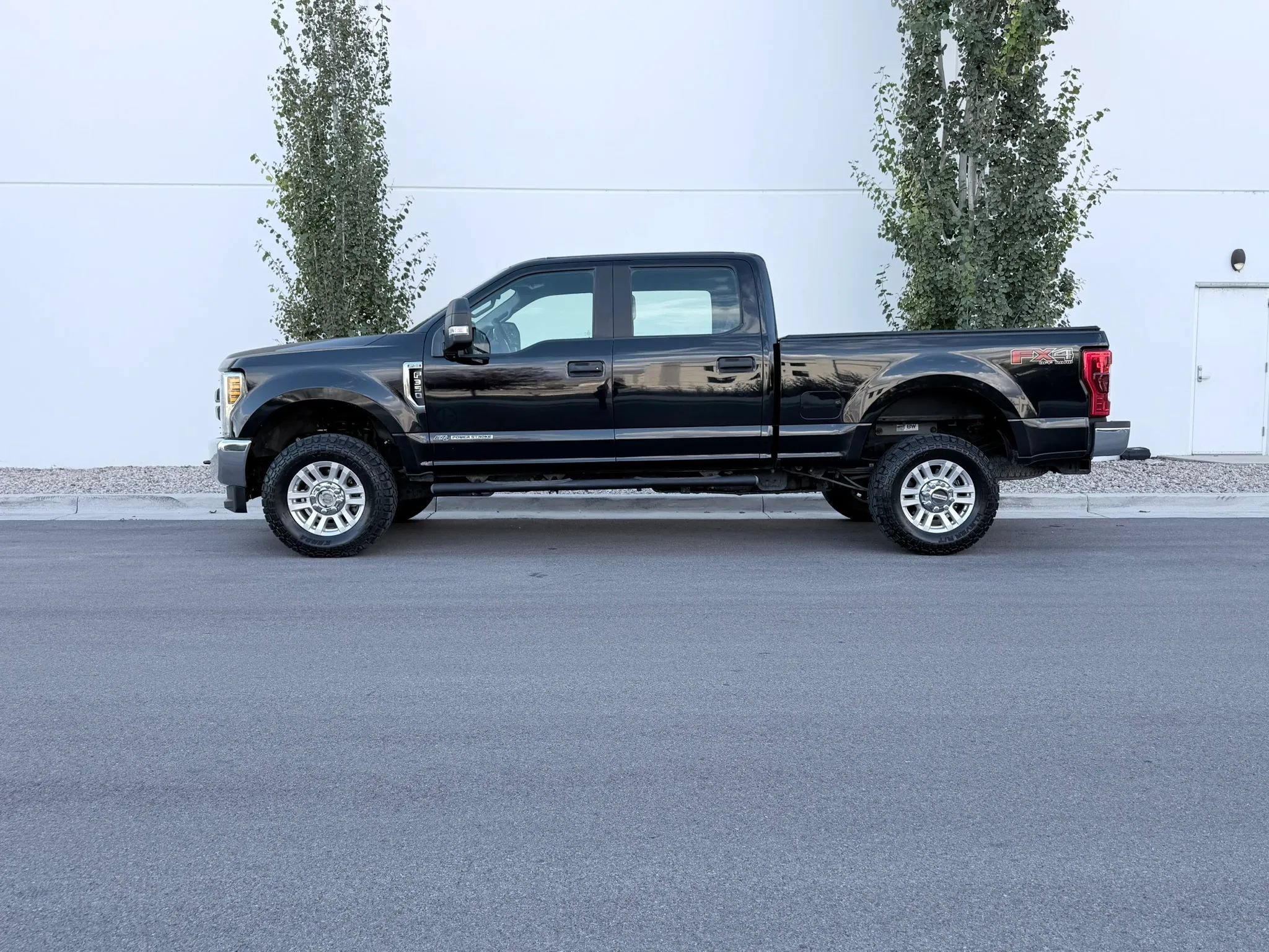 Used 2019 Ford F350 XL w/ STX Appearance Package AWD/4WD image 9