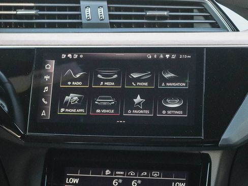 Certified 2024 Audi Q8 e-tron Premium Plus w/ Premium Plus Package AWD/4WD image 16