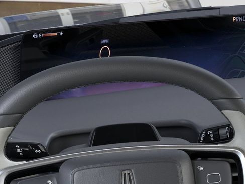 New 2026 Lincoln Navigator Premiere AWD/4WD image 34
