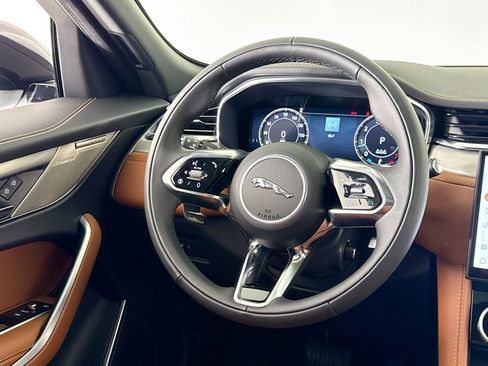 Used 2025 Jaguar F-PACE R-Dynamic S image 20