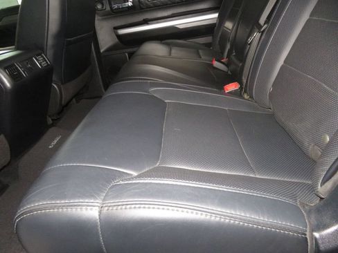 Used 2017 Toyota Tundra Platinum AWD/4WD image 27