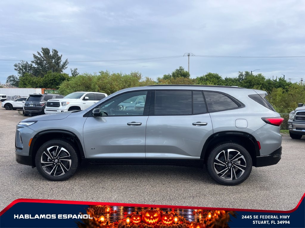 New 2027 Buick Enclave Sport Touring w/ Super Cruise Package FWD image 4