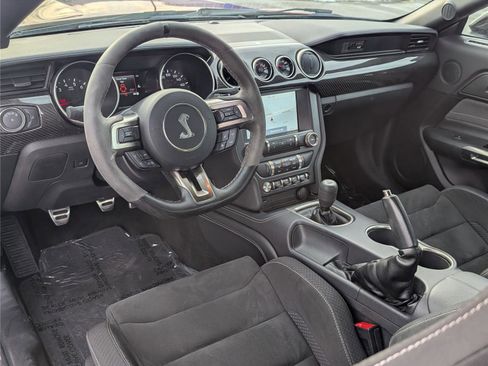 Used 2019 Ford Mustang Shelby GT350 w/ Technology Package image 16